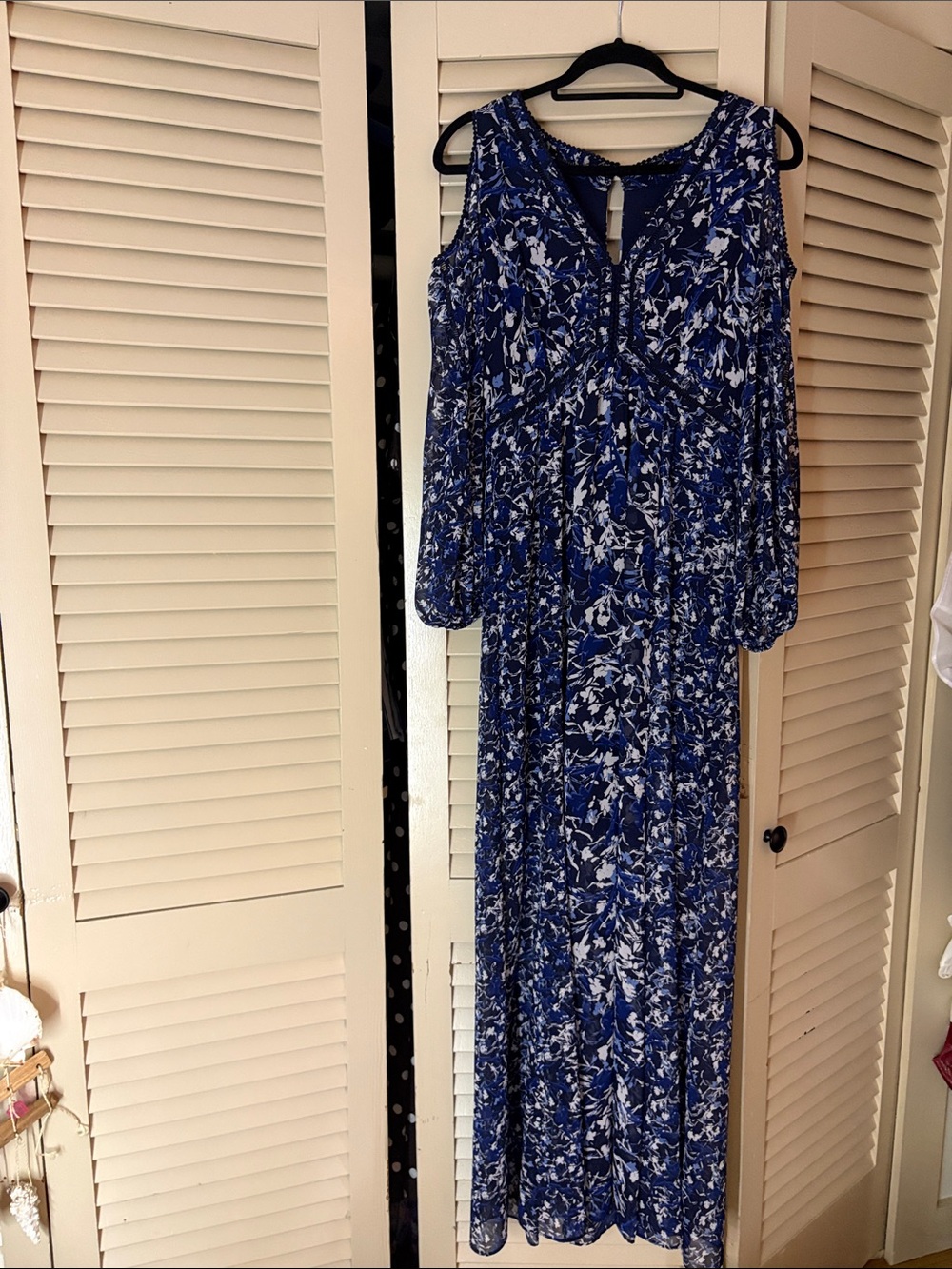 White House Black Market Blue and White Floral Cold-Shoulder Maxi Dress